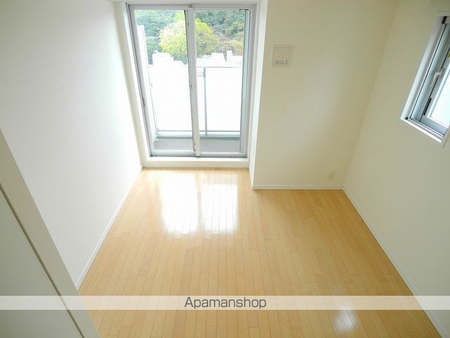 プラウドフラット小石川の居間写真