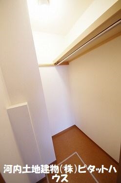 収納　ウォークインクローゼット
