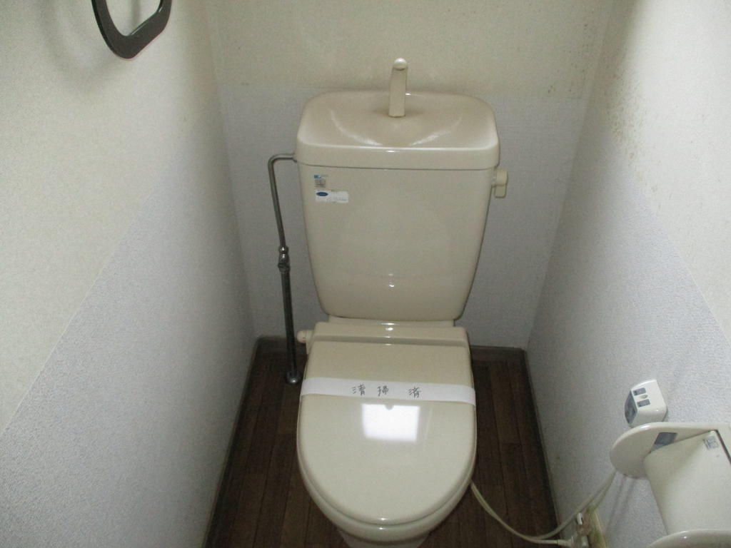 サンガーデンめぐみ野A棟のトイレ写真