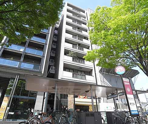 【京都市中京区一之船入町のマンションの建物外観】