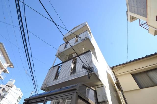 広島市西区南観音町のマンションの建物外観