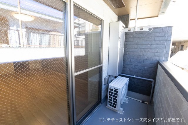 【シャルール伏屋のバルコニー】