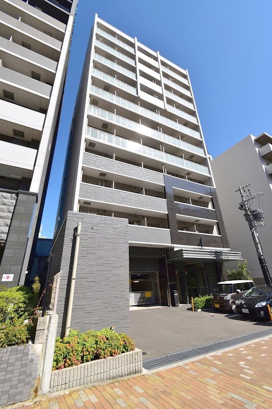 エスリード神戸レジデンスの建物外観