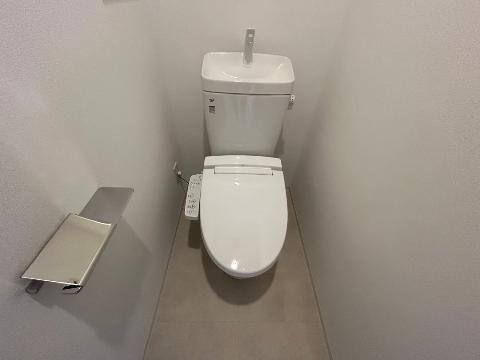 トイレ　トイレ