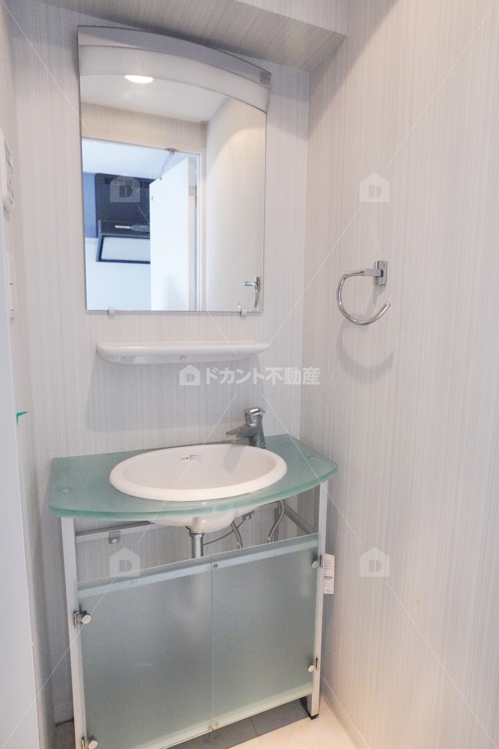 洗面設備　独立洗面化粧台