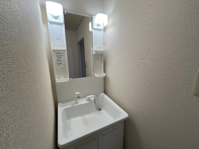 洗面設備　洗髪洗面化粧台