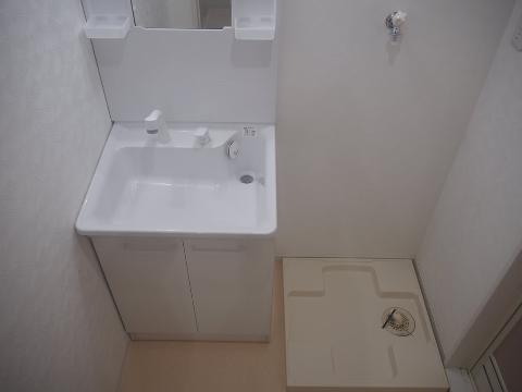 洗面設備　洗髪洗面化粧台