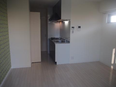 居室・リビング　室内