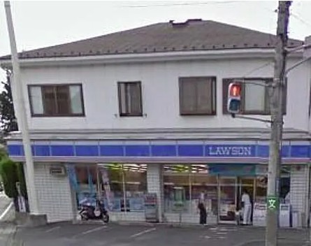 コンビニ　ローソン麻生細山店（コンビニ）まで736m