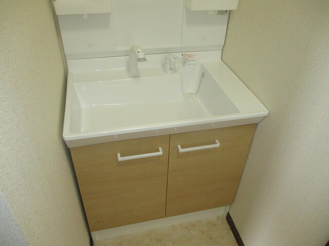 洗面設備　洗髪洗面化粧台