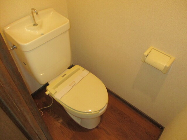 トイレ　トイレ