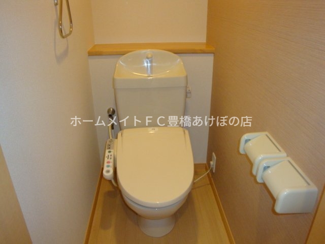 トイレ　トイレ