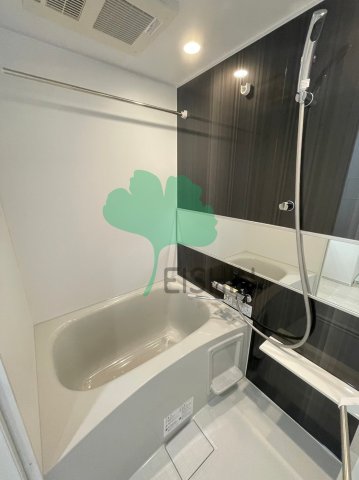 バス・シャワールーム　清潔感のある浴室です！