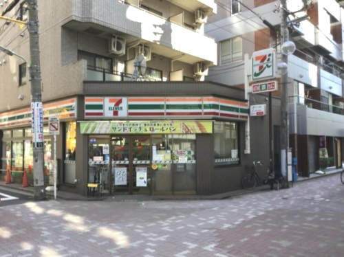コンビニ　セブンイレブン 大田区大森駅南店（コンビニ）まで630m
