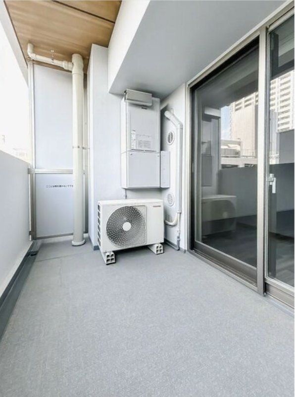 バルコニー　バルコニー