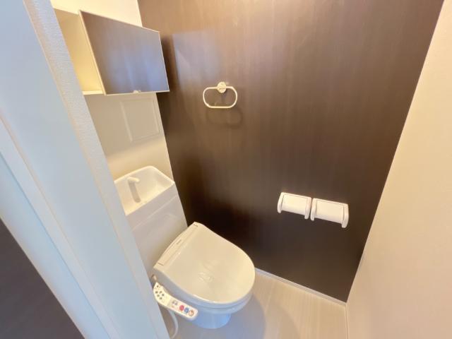 トイレ　シャワー付トイレ