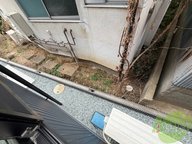 バルコニー　バルコニーは御座いません。室内干しになります。
