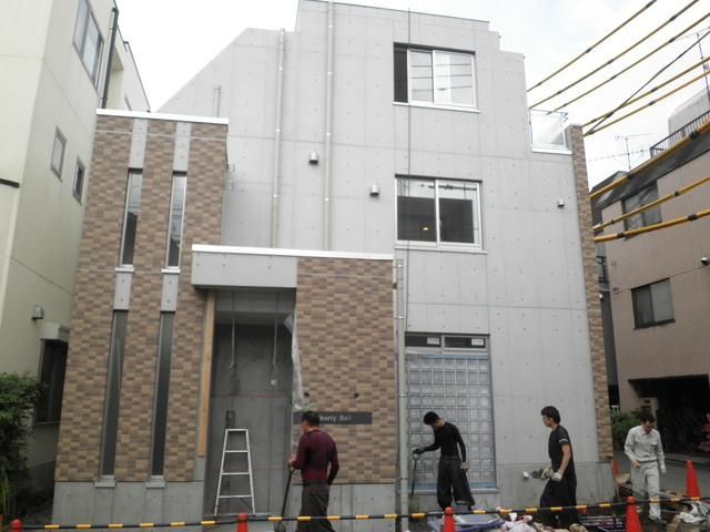 エントランス　★エントランス★