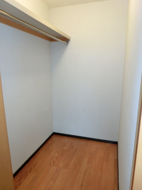 収納　☆たっぷり入りますね。WIC☆