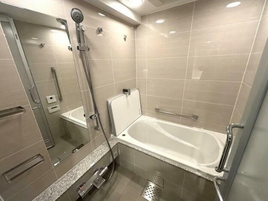 バス・シャワールーム　他部屋参考写真