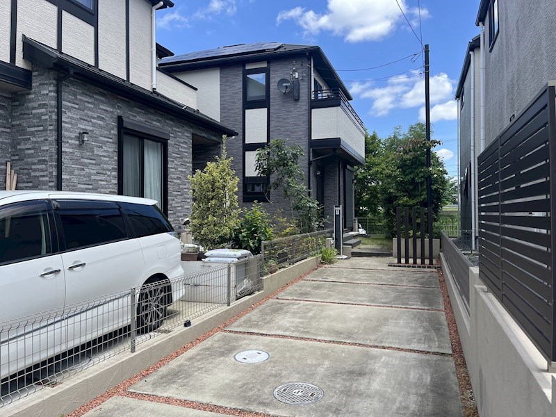 建物外観　落ち着いた外観です