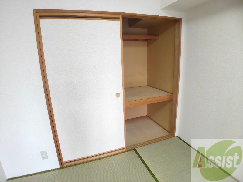 収納　収納もバッチリあるのでお部屋が片付きますよ！