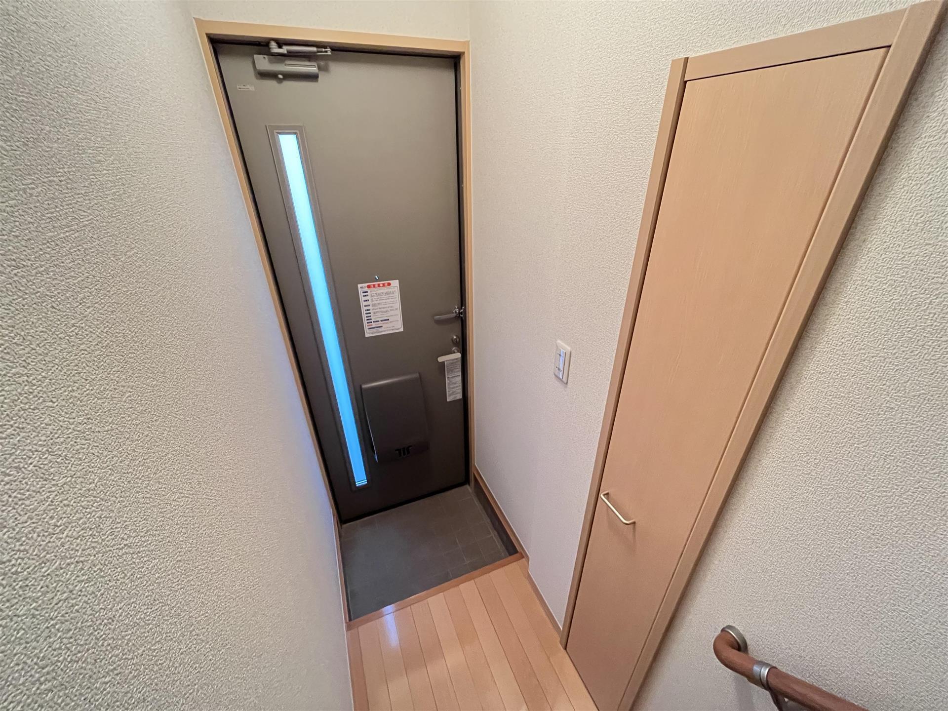 玄関　玄関
