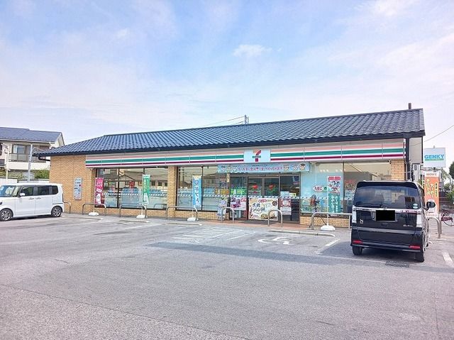 コンビニ　セブンイレブン彦根中薮町店様（コンビニ）まで1000m