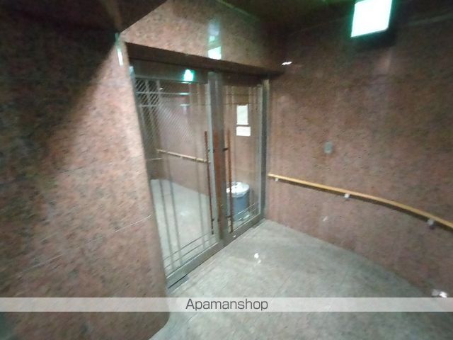 地下鉄長堀鶴見緑地線 横堤駅 徒歩10分 4階建 築26年の外観写真