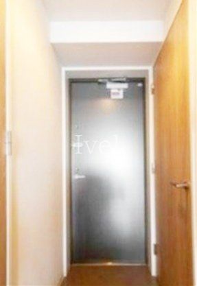都営大江戸線 両国駅 徒歩4分 14階建 築14年の玄関写真