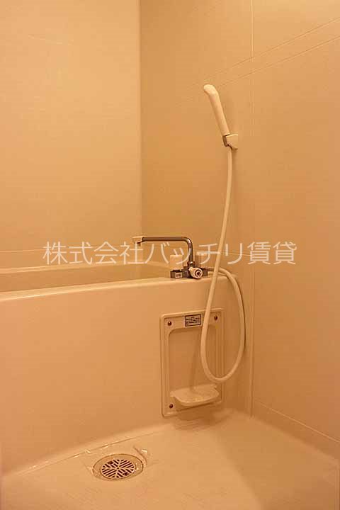 バス・シャワールーム　＊画像は別部屋の為イメージ、現状を優先致します