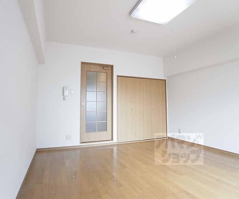 居室・リビング　広めのお部屋です。