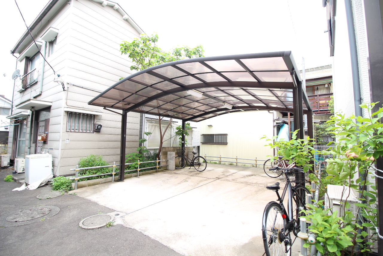 その他共有部分　屋根付き駐輪場