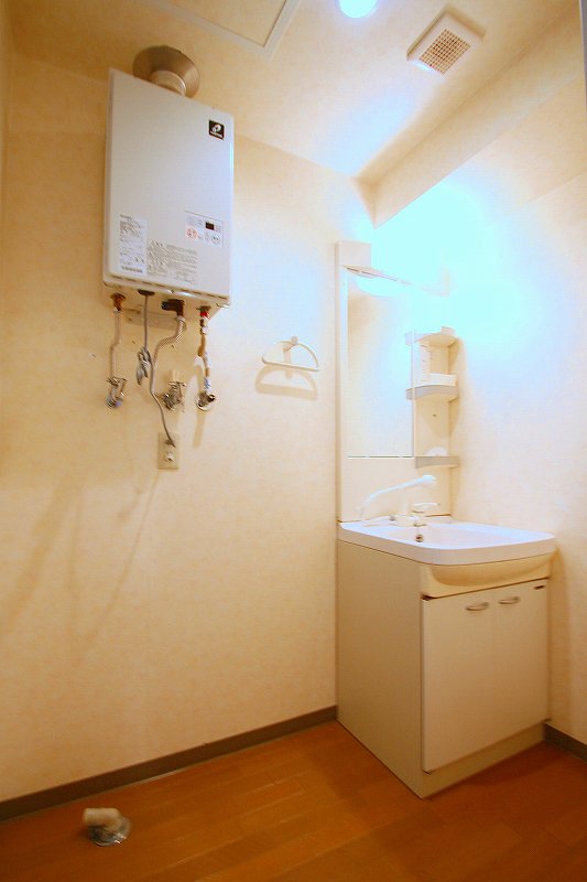 【札幌市北区北三十二条西のマンションの洗面設備】
