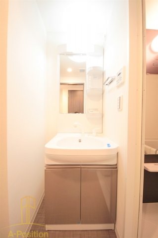 洗面設備　La Douceur梅田West