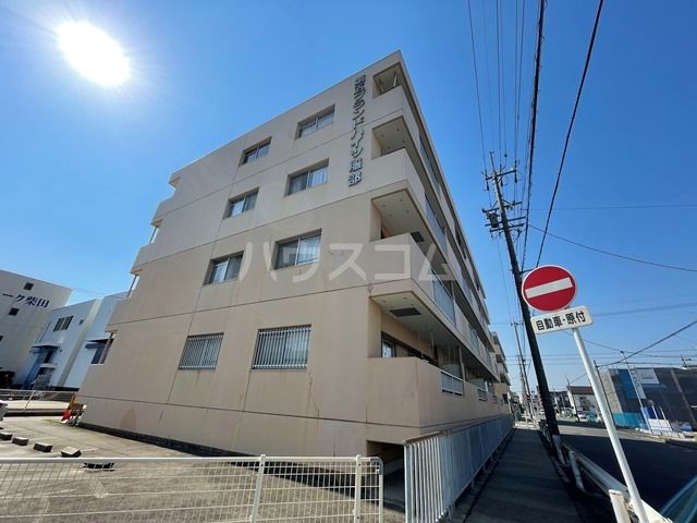 名古屋市港区宝神のマンションの建物外観