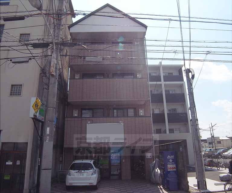 京都市中京区壬生神明町のマンションの建物外観