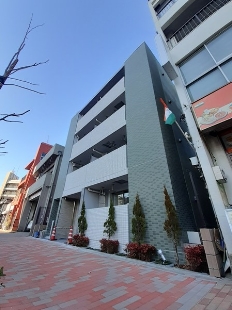 中野区江原町のマンションの建物外観