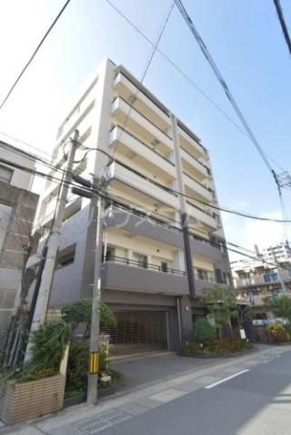 【福岡市早良区高取のマンションの建物外観】