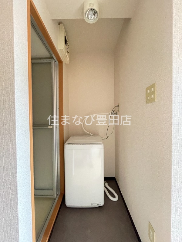 バルコニー　同型別部屋写真