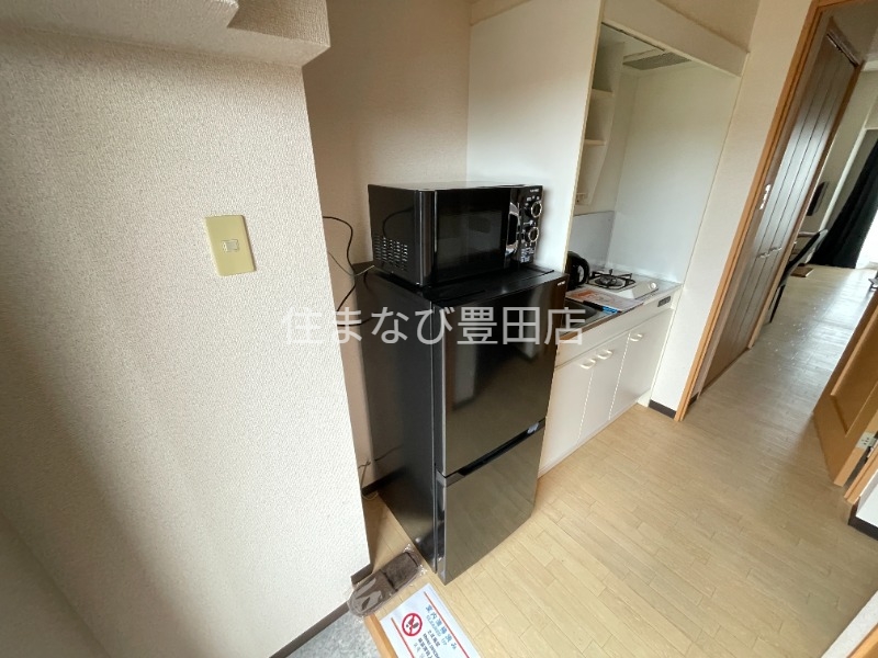 玄関　同型別部屋写真