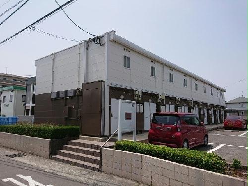 レオパレスいずみ２の建物外観