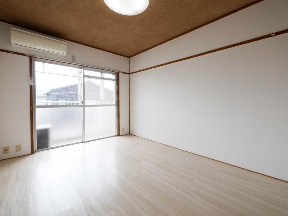 洗面設備　※内観写真は同タイプのものを引用しており、内装が異なる場合が