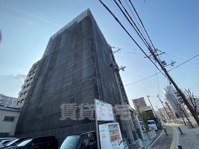 【堺市堺区熊野町西のマンションの建物外観】