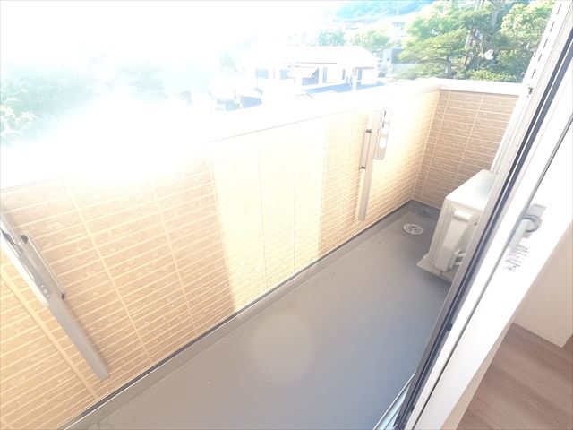 バルコニー　バルコニー