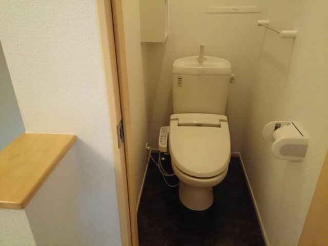 トイレ　コンパクトで使いやすいトイレです