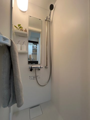 バス・シャワールーム　別号室イメージの為、現状を優先致します。