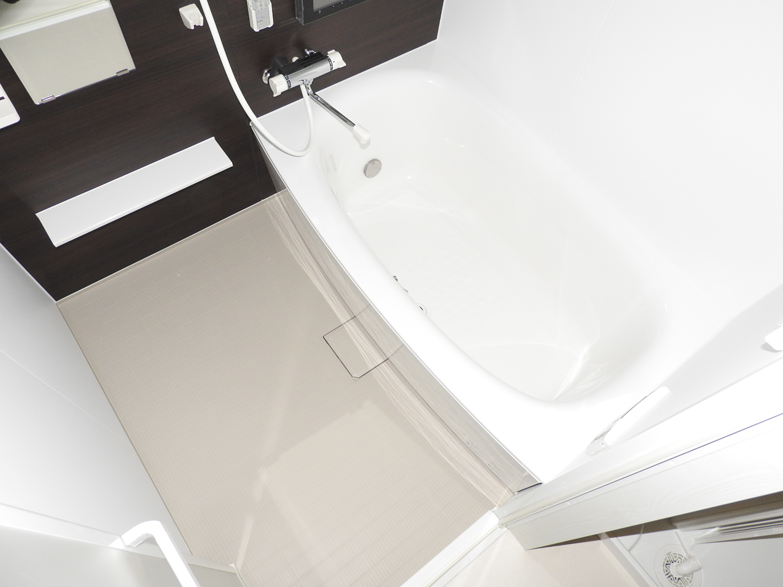 バス・シャワールーム　別号室のお写真です。