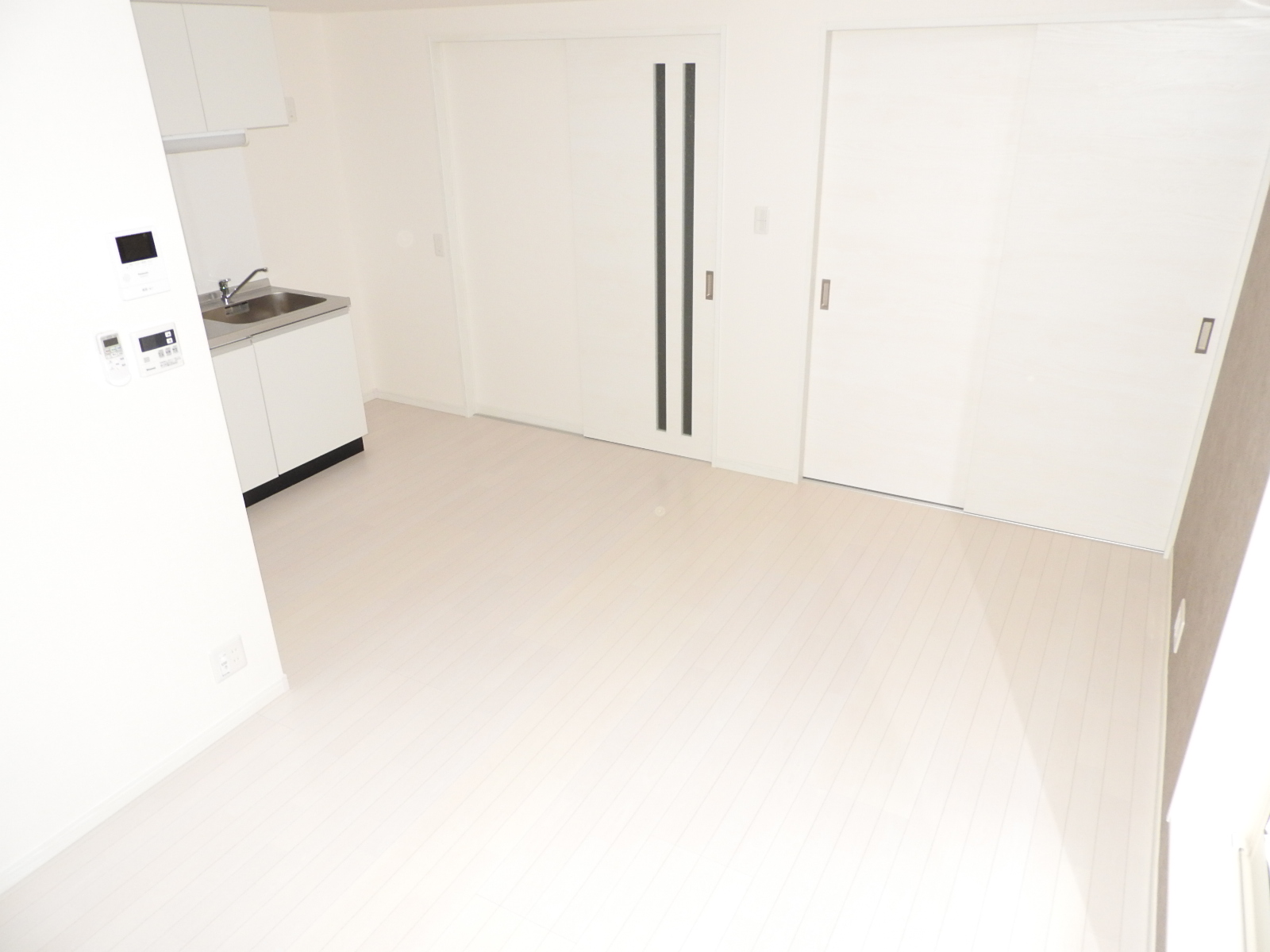 居室・リビング　別号室のお写真です。