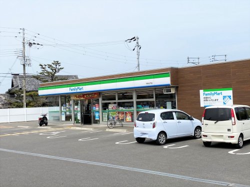 コンビニ　ファミリーマート熊取五門店（コンビニ）まで1063m